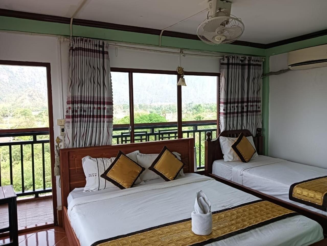 Bountang Riverside Hotel Vang Vieng Exterior photo