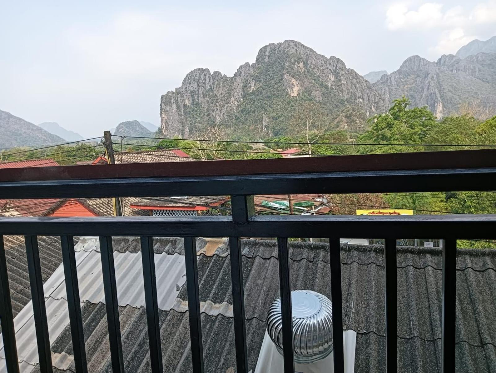 Bountang Riverside Hotel Vang Vieng Exterior photo